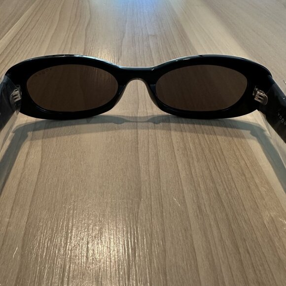 NWT Vogue Sunglasses VO5582S Black Smoke Oval Shape One Size - Picture 10 of 12